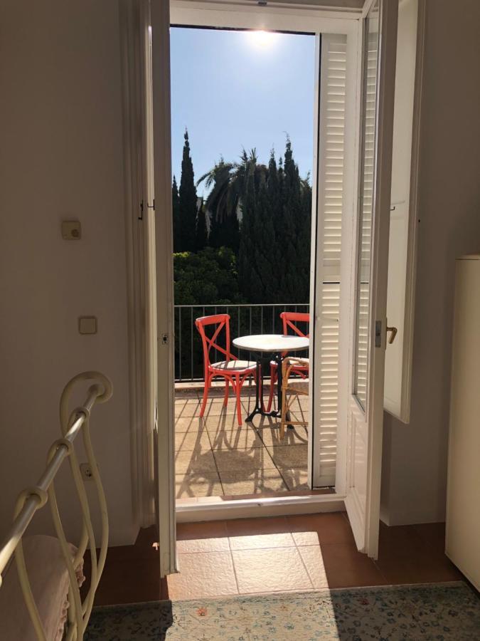 סאן פליו דה גיסולס Family B&B Homefromhomees מראה חיצוני תמונה
